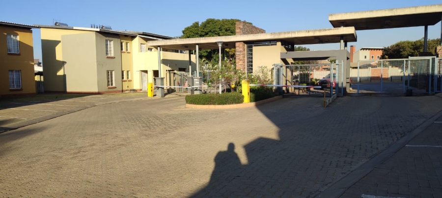 2 Bedroom Property for Sale in Waterval East North West
